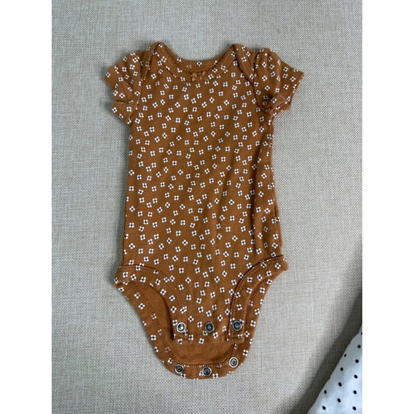 Carters Baby Girl Newborn Bodysuit 4-Pack Floral Polka Dot Brown White NB 0288 - Picture 3 of 7